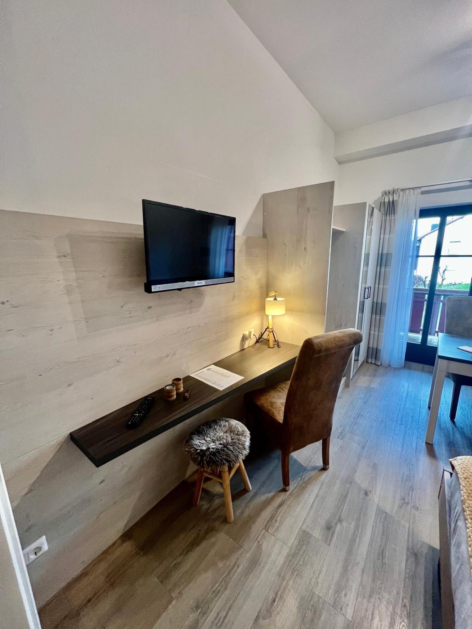 Wunderschoenes Apartment Mit Bademantelgang Zur Wohlfuehltherme Bad Griesbach  Exterior photo